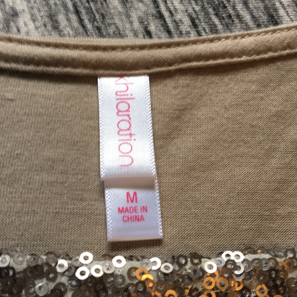 Sequined top - Picture 2 of 5